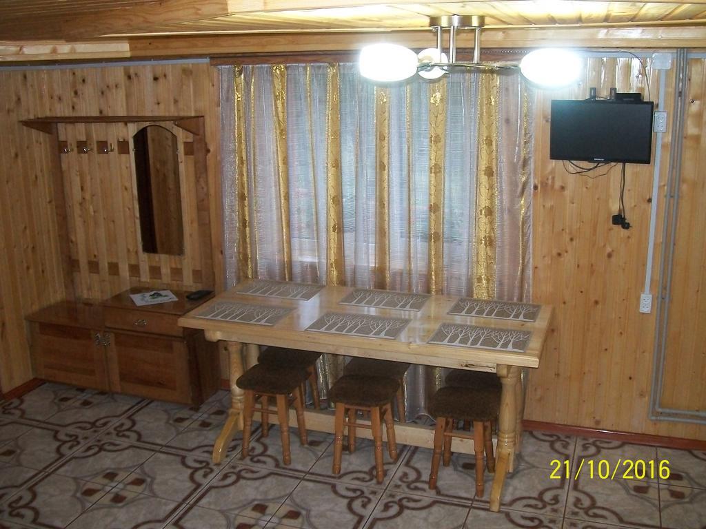 Holiday Home Melodiya Karpat Jaremče Esterno foto